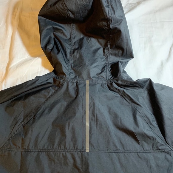 New balance windcheater jacket - Picture 4 of 4